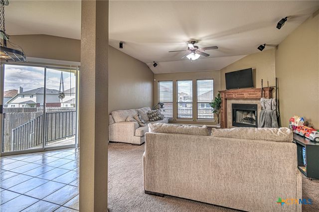 6109 Nessy Drive, Killeen, TX 76549