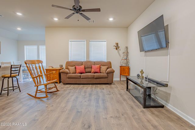 104 Still Lake Drive, Duson, LA 70529