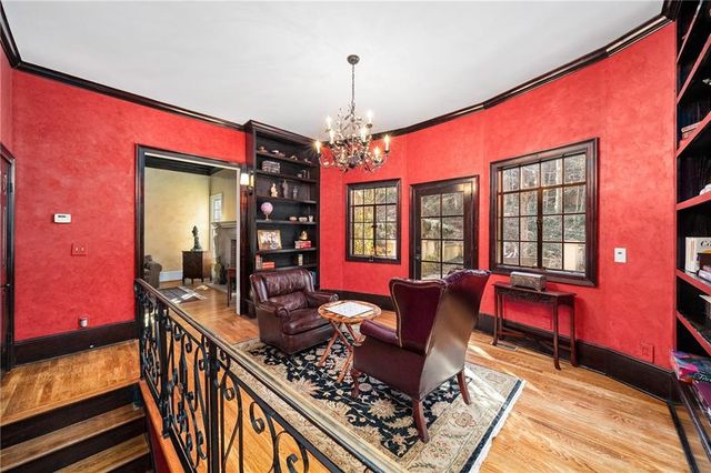 2740 Northside NW Drive N, Atlanta, GA 30305