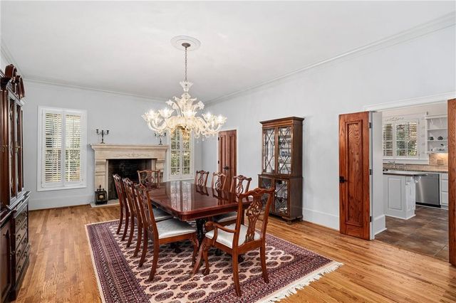 2740 Northside NW Drive N, Atlanta, GA 30305