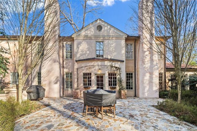 2740 Northside NW Drive N, Atlanta, GA 30305