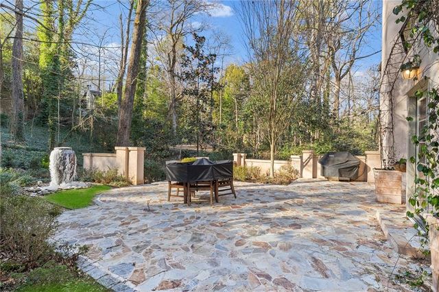 2740 Northside NW Drive N, Atlanta, GA 30305