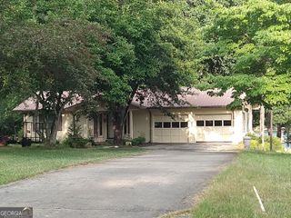 410 Cedar Street, Lavonia, GA 30553