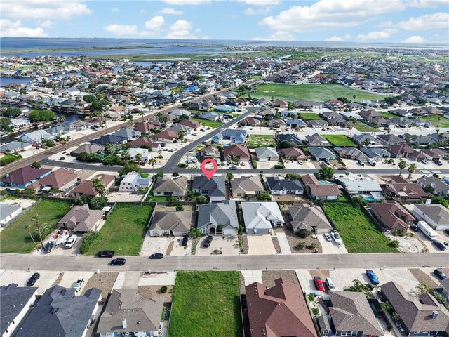 13821 Flintlock Dr, Corpus Christi, TX 78418