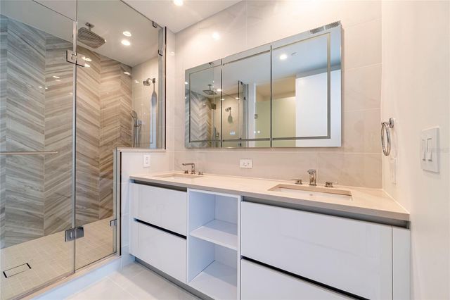 400 CENTRAL AVENUE 1106, St Petersburg, FL 33701