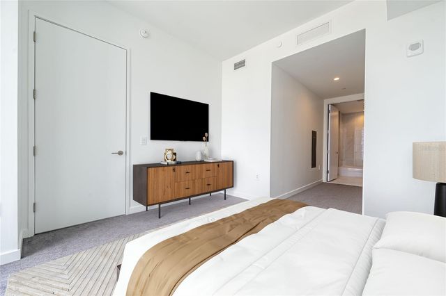 400 CENTRAL AVENUE 1106, St Petersburg, FL 33701