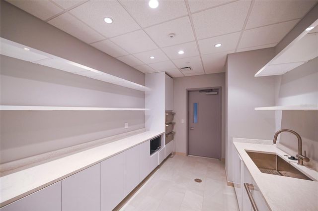 400 CENTRAL AVENUE 1106, St Petersburg, FL 33701