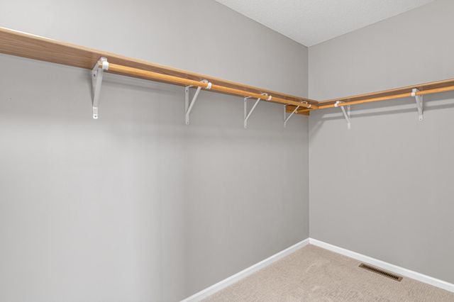 1579 County Road D E C, Maplewood, MN 55109