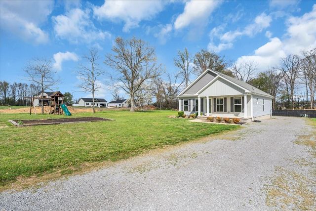 778 Foster Rd, Smithville, TN 37166