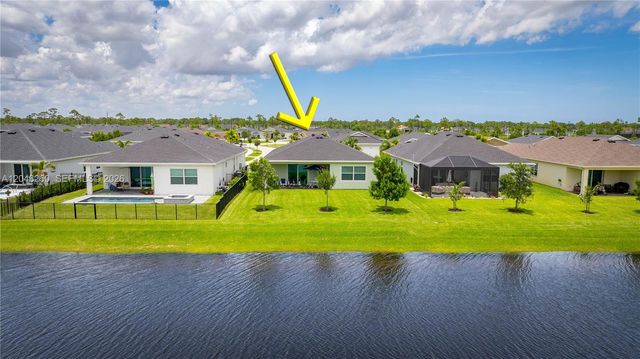 1000 SE Crosswood Way, Port St. Lucie, Port St Lucie, FL 34984