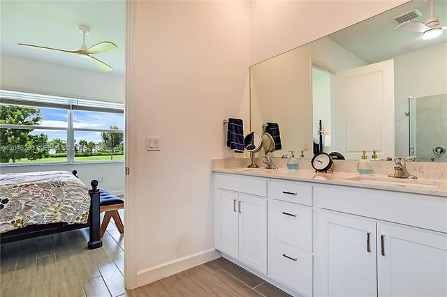 1000 SE Crosswood Way, Port St. Lucie, Port St Lucie, FL 34984