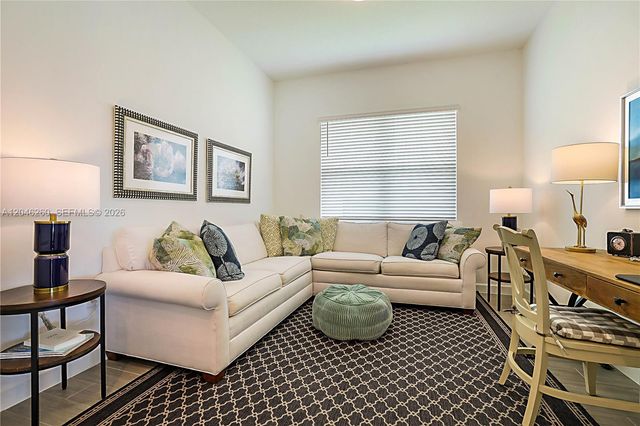 1000 SE Crosswood Way, Port St. Lucie, Port St Lucie, FL 34984