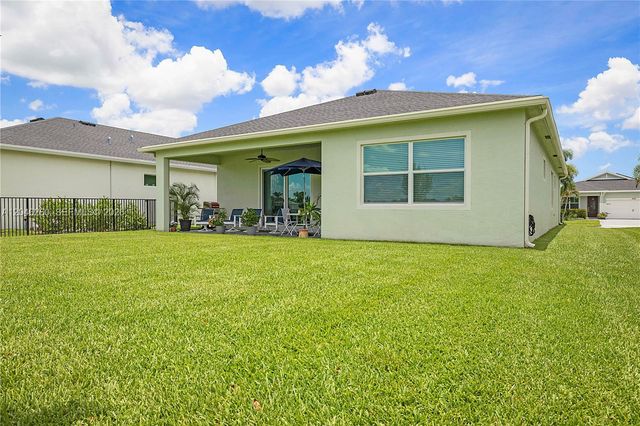 1000 SE Crosswood Way, Port St. Lucie, Port St Lucie, FL 34984