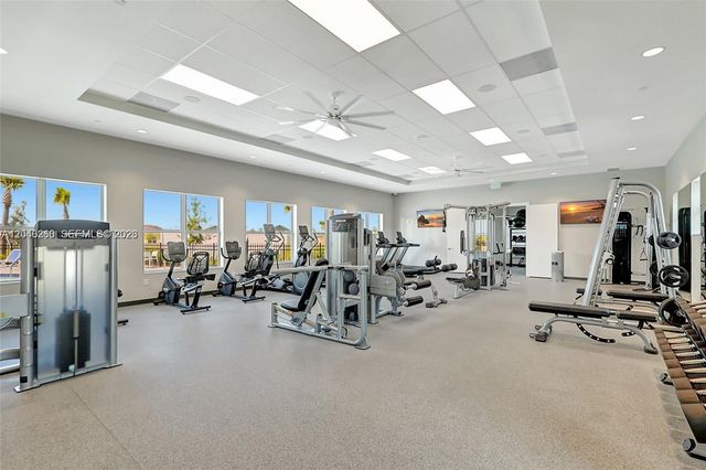 1000 SE Crosswood Way, Port St. Lucie, Port St Lucie, FL 34984