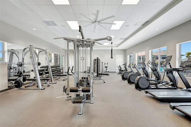 1000 SE Crosswood Way, Port St. Lucie, Port St Lucie, FL 34984