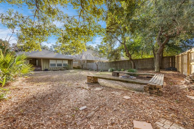 116 SE Alder Avenue, Fort Walton Beach, FL 32548