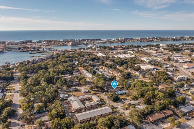 116 SE Alder Avenue, Fort Walton Beach, FL 32548