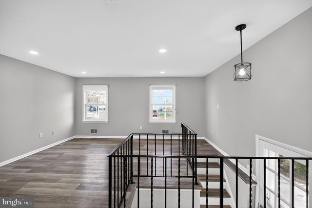 8012 FRYE RD, Alexandria, VA 22309