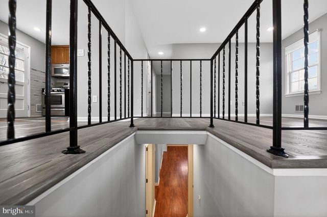 8012 FRYE RD, Alexandria, VA 22309