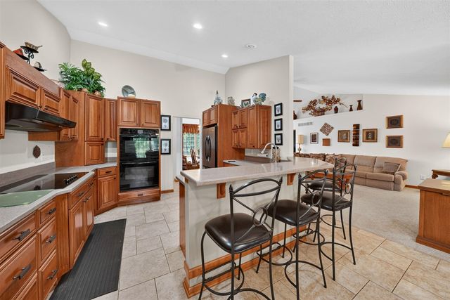 4645 River Pointe Boulevard, Niles, MI 49120