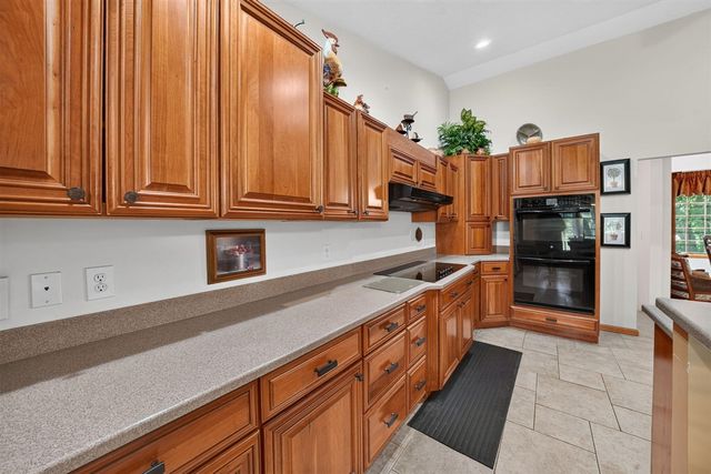 4645 River Pointe Boulevard, Niles, MI 49120