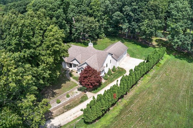4645 River Pointe Boulevard, Niles, MI 49120