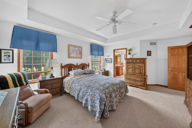 4645 River Pointe Boulevard, Niles, MI 49120