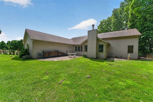 4645 River Pointe Boulevard, Niles, MI 49120