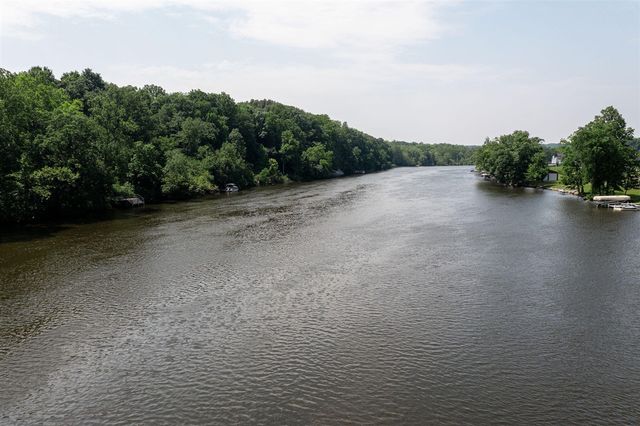 4645 River Pointe Boulevard, Niles, MI 49120