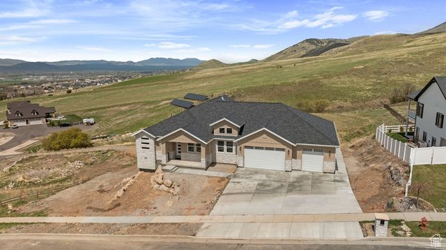 2275 E MEADOWLARK LN, North Logan, UT 84341