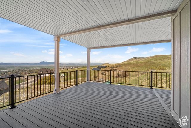 2275 E MEADOWLARK LN, North Logan, UT 84341