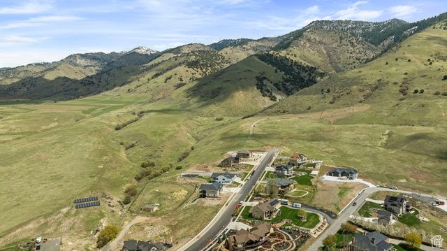 2275 E MEADOWLARK LN, North Logan, UT 84341