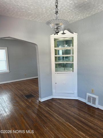 6043 325th Street, Toledo, OH 43611