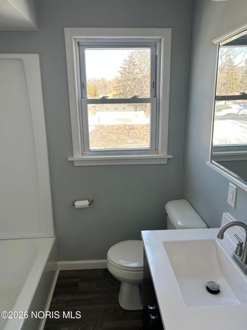 6043 325th Street, Toledo, OH 43611