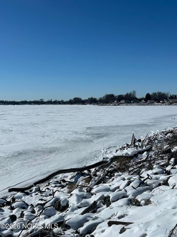 6043 325th Street, Toledo, OH 43611