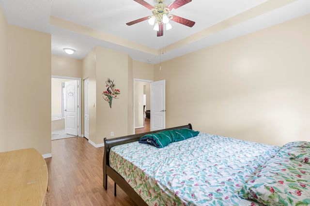 10720 Oak Bend Way, Wellington, FL 33414