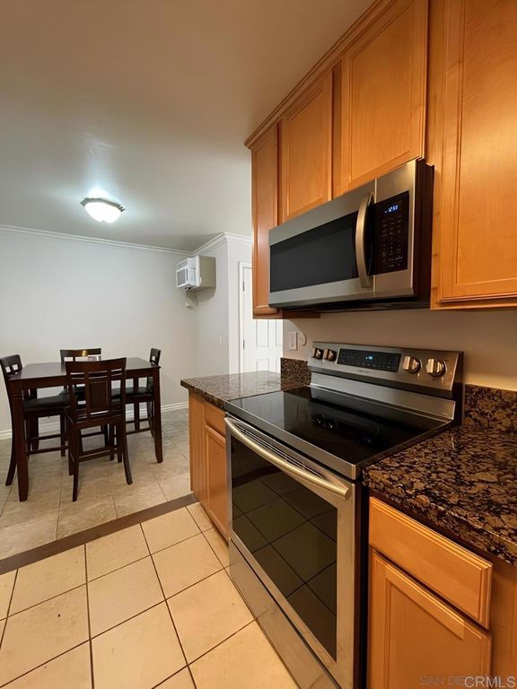 Image 6 of property listing at 13303 Rancho Penasquitos Boulevard A103, San Diego, CA 92129