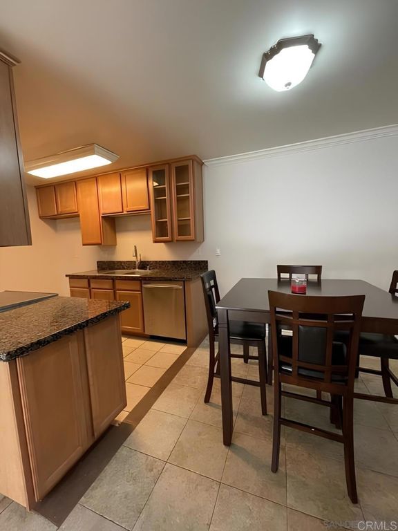 Image 8 of property listing at 13303 Rancho Penasquitos Boulevard A103, San Diego, CA 92129
