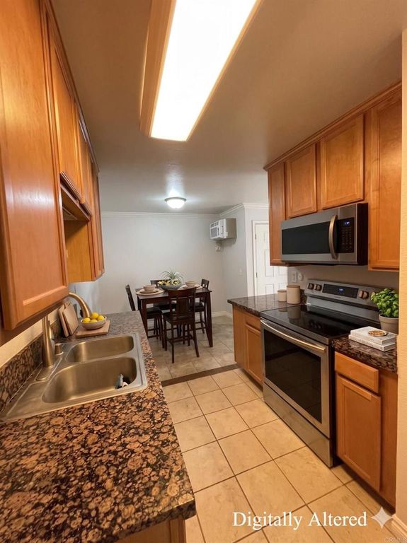 Image 9 of property listing at 13303 Rancho Penasquitos Boulevard A103, San Diego, CA 92129