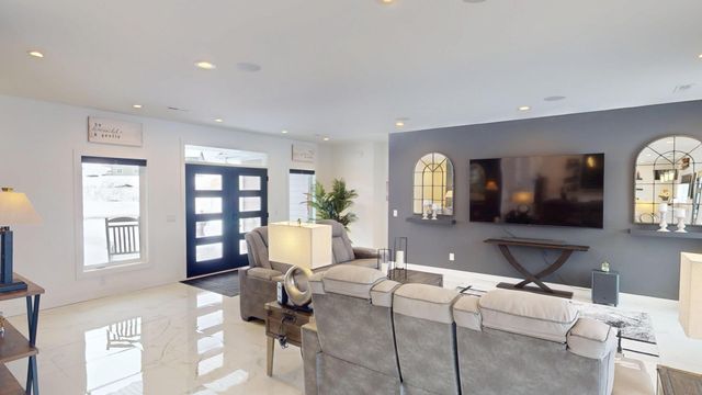 164 Heinig Way, Holmen, WI 54636