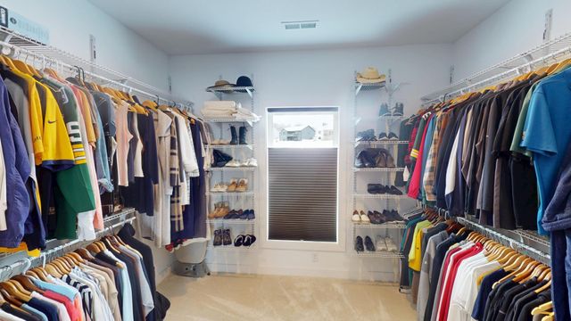 164 Heinig Way, Holmen, WI 54636