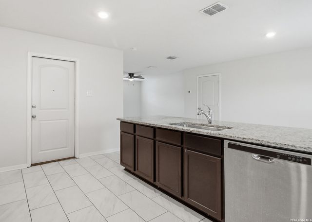 11848 Davalos, San Antonio, TX 78252