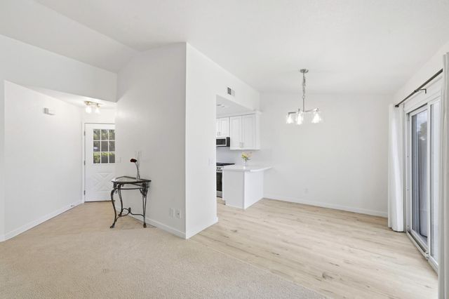 8163 Morgan Hill Way, Sacramento, CA 95828