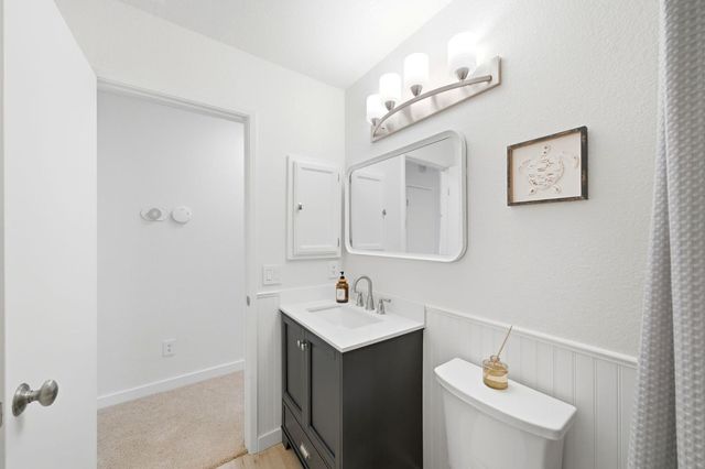 8163 Morgan Hill Way, Sacramento, CA 95828