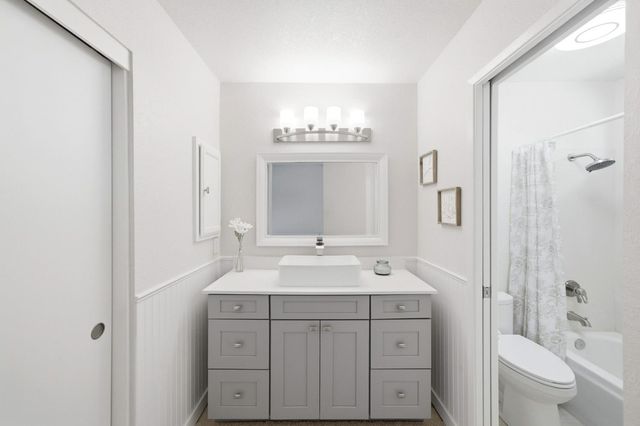 8163 Morgan Hill Way, Sacramento, CA 95828