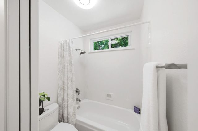 8163 Morgan Hill Way, Sacramento, CA 95828