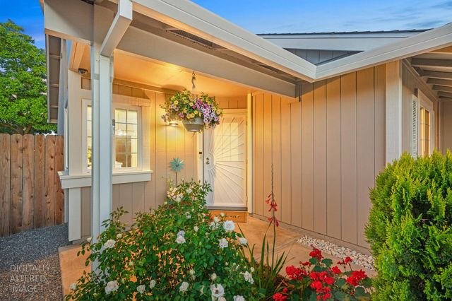 8163 Morgan Hill Way, Sacramento, CA 95828