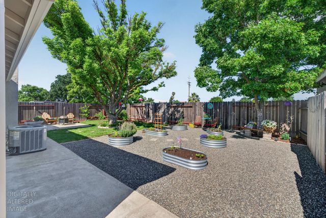 8163 Morgan Hill Way, Sacramento, CA 95828
