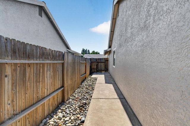 8163 Morgan Hill Way, Sacramento, CA 95828