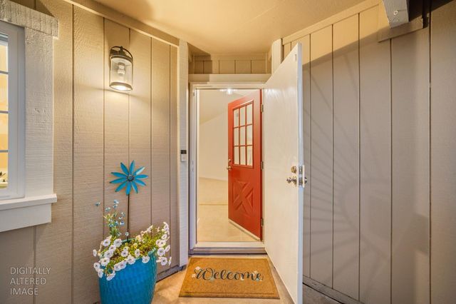 8163 Morgan Hill Way, Sacramento, CA 95828